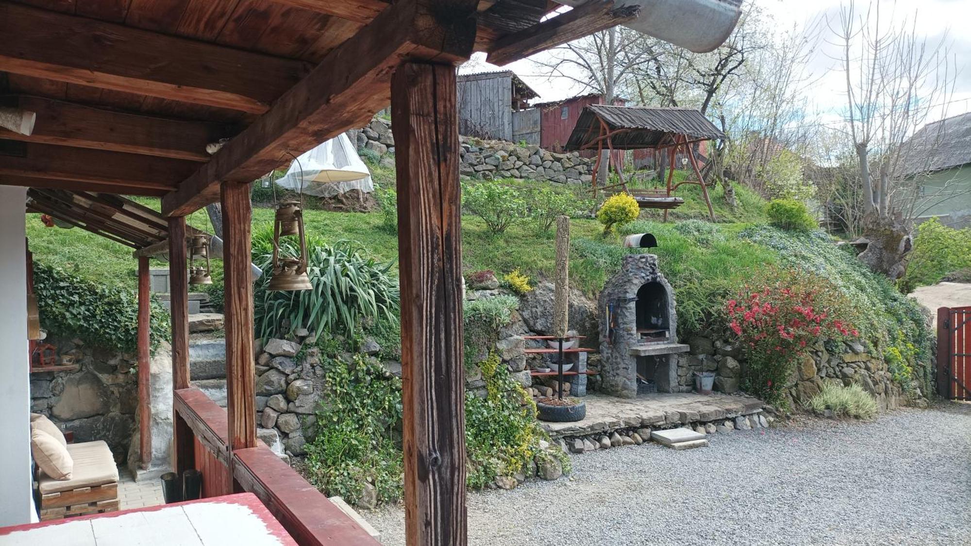 Meselak Villa Ocna de Sus Exterior photo