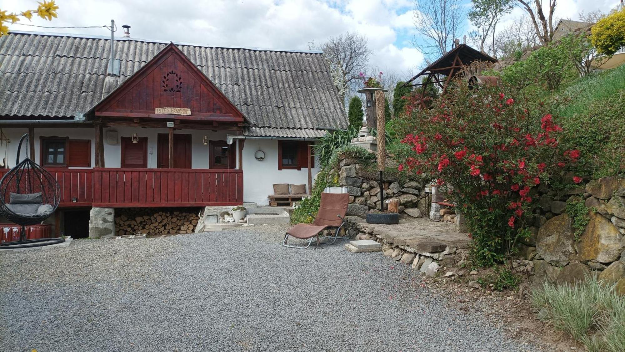 Meselak Villa Ocna de Sus Exterior photo